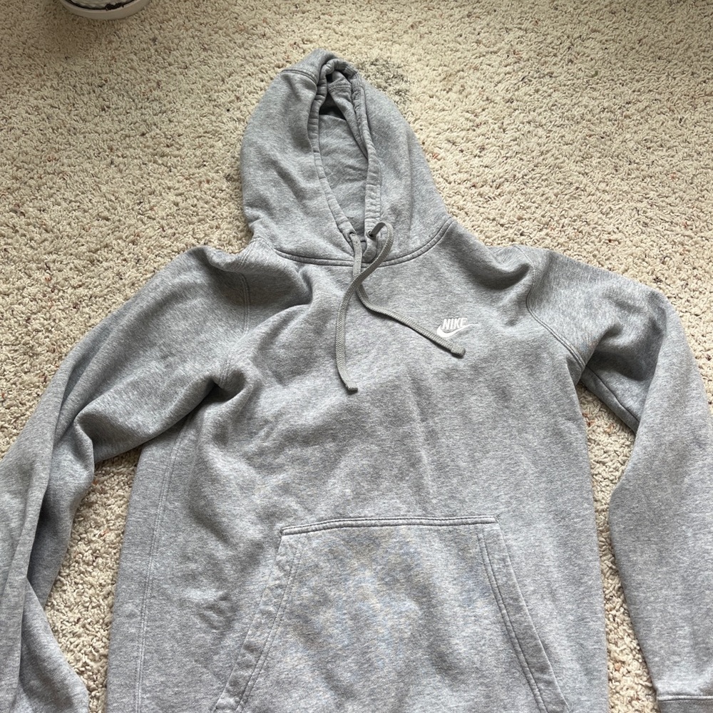 grey nike hoodie